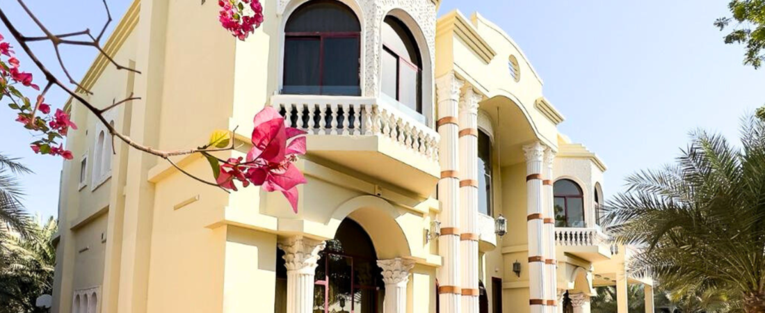 7BR Lake-Facing Villa | Elevator | Pool | Cinema