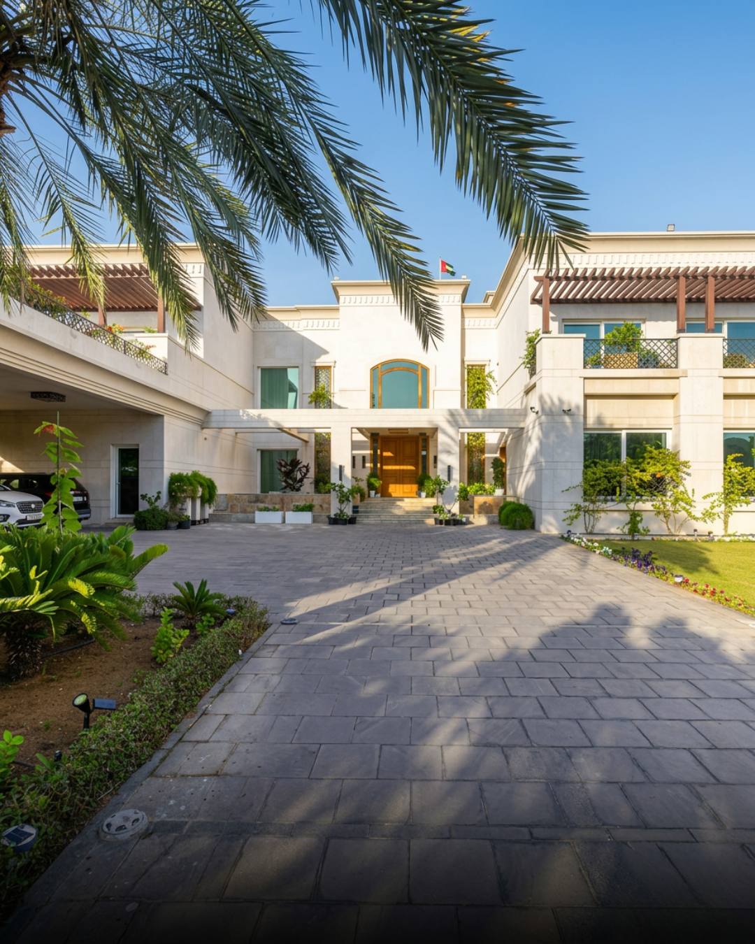Eight Bed Villa | Golden Mile | Emirates Hills
